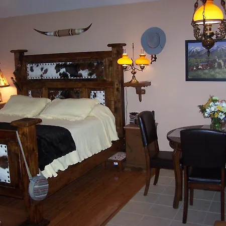 Alling House Bed And Breakfast-2